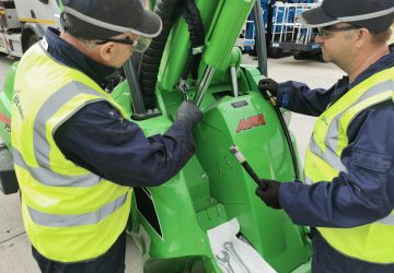 Hydraulic hose replacement.