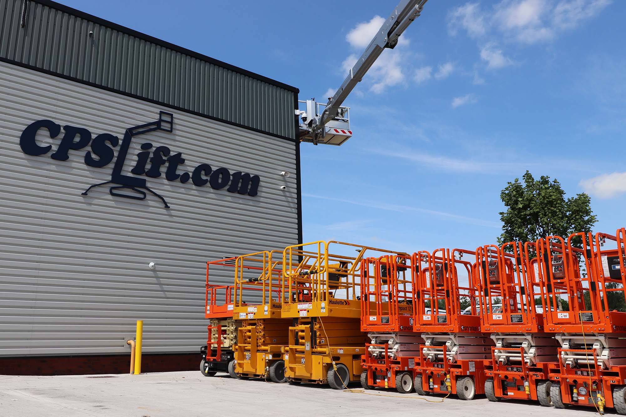 Scissor Lift Hire Central Platform Services Ltd